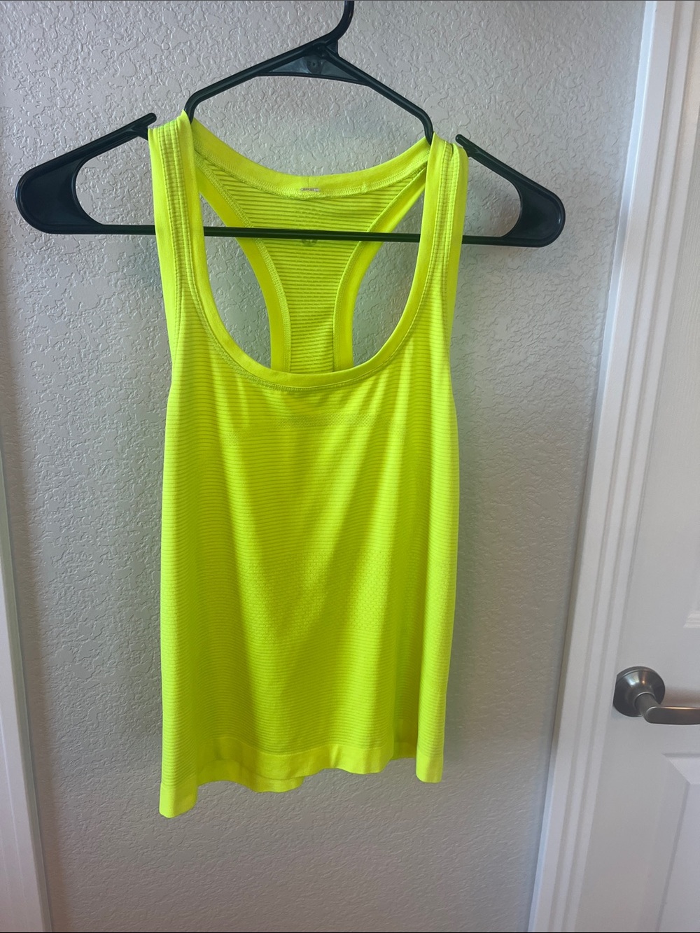 Lululemon Swiftly Tech Neon Yellow Racerback Tank size 8
